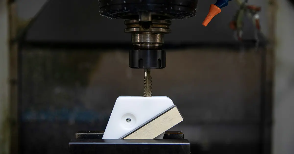 machining-plastics-konrady